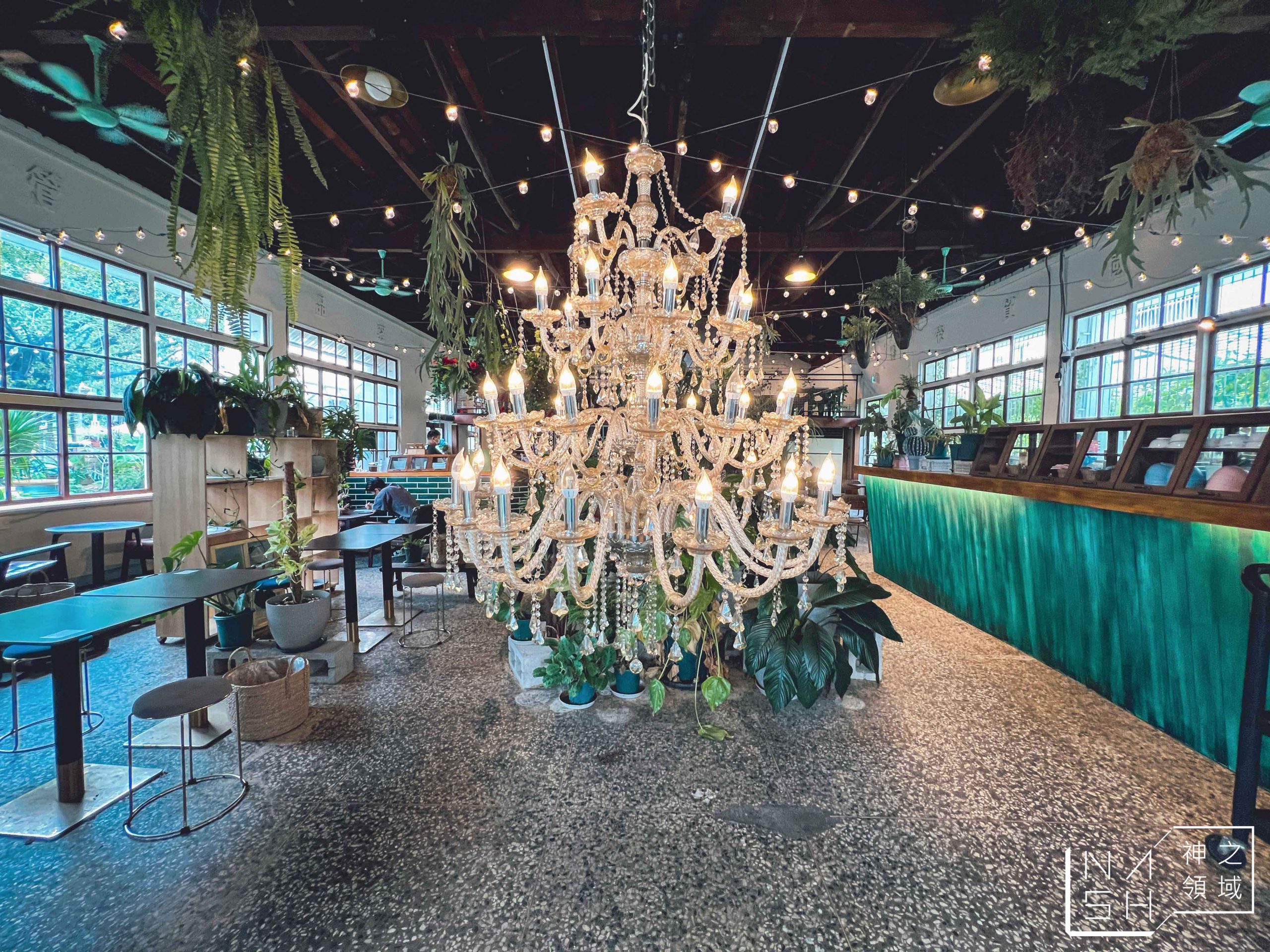 廢溫室Greenhouse café