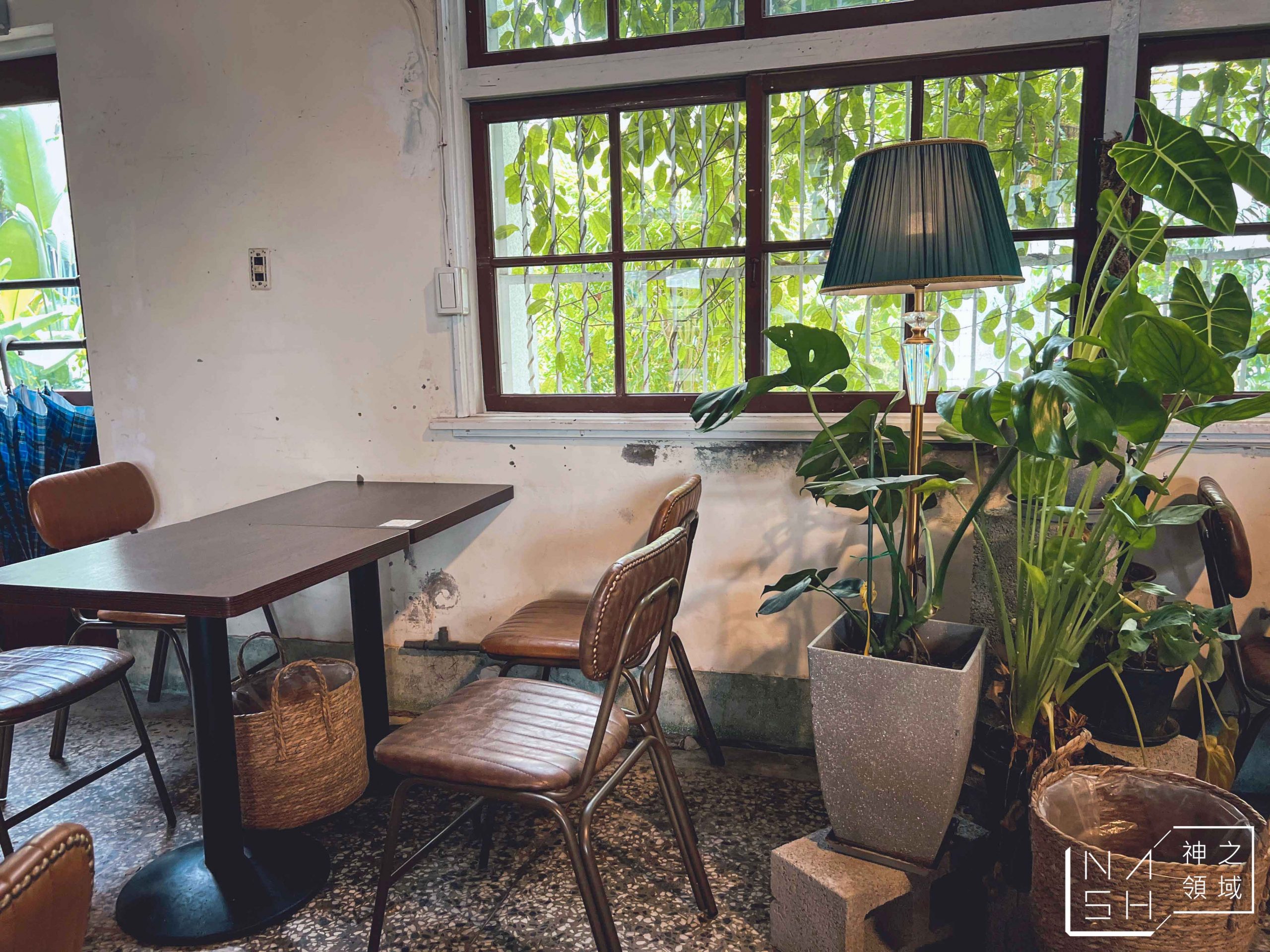 廢溫室Greenhouse café