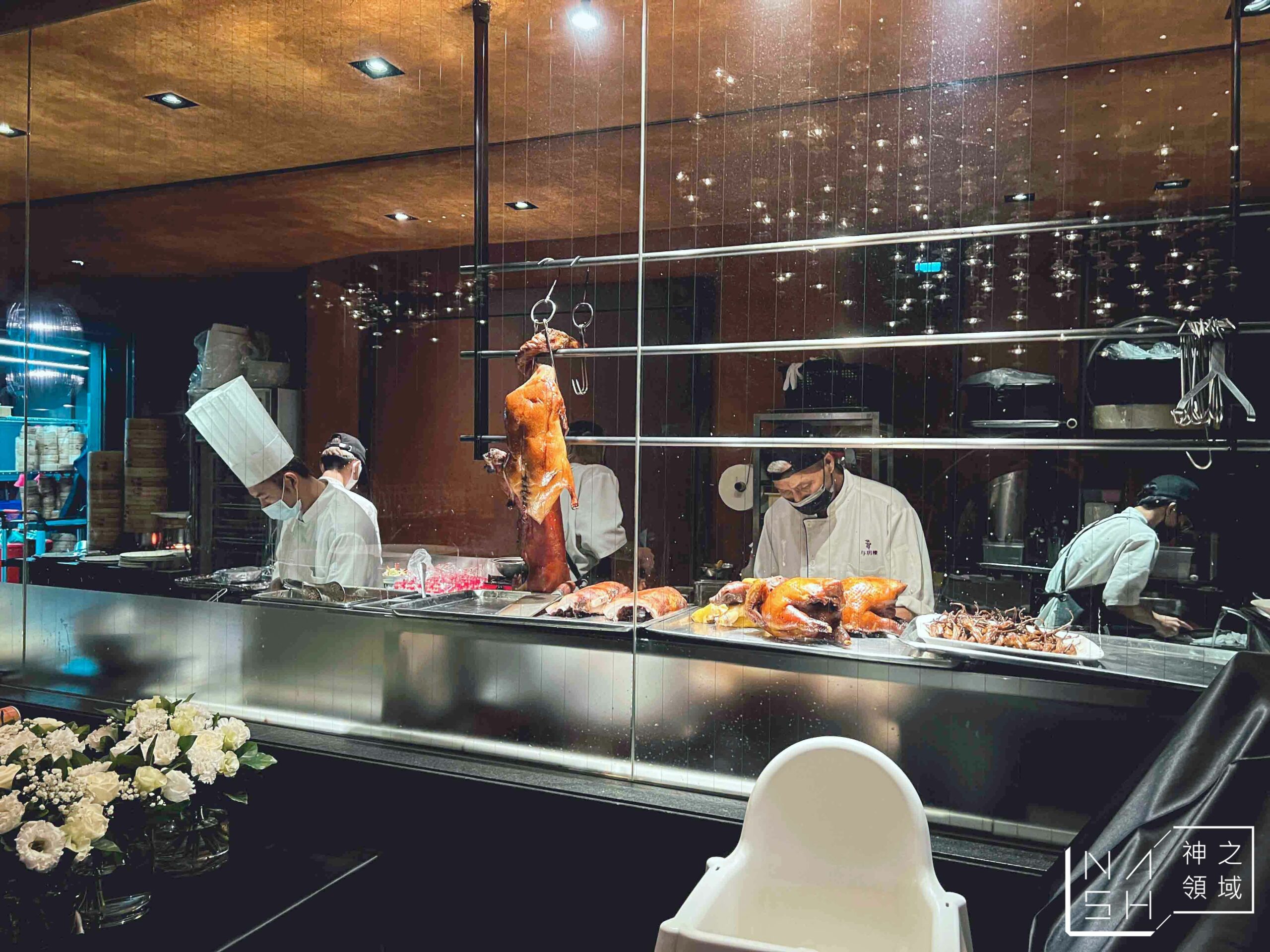 与玥樓頂級粵菜餐廳