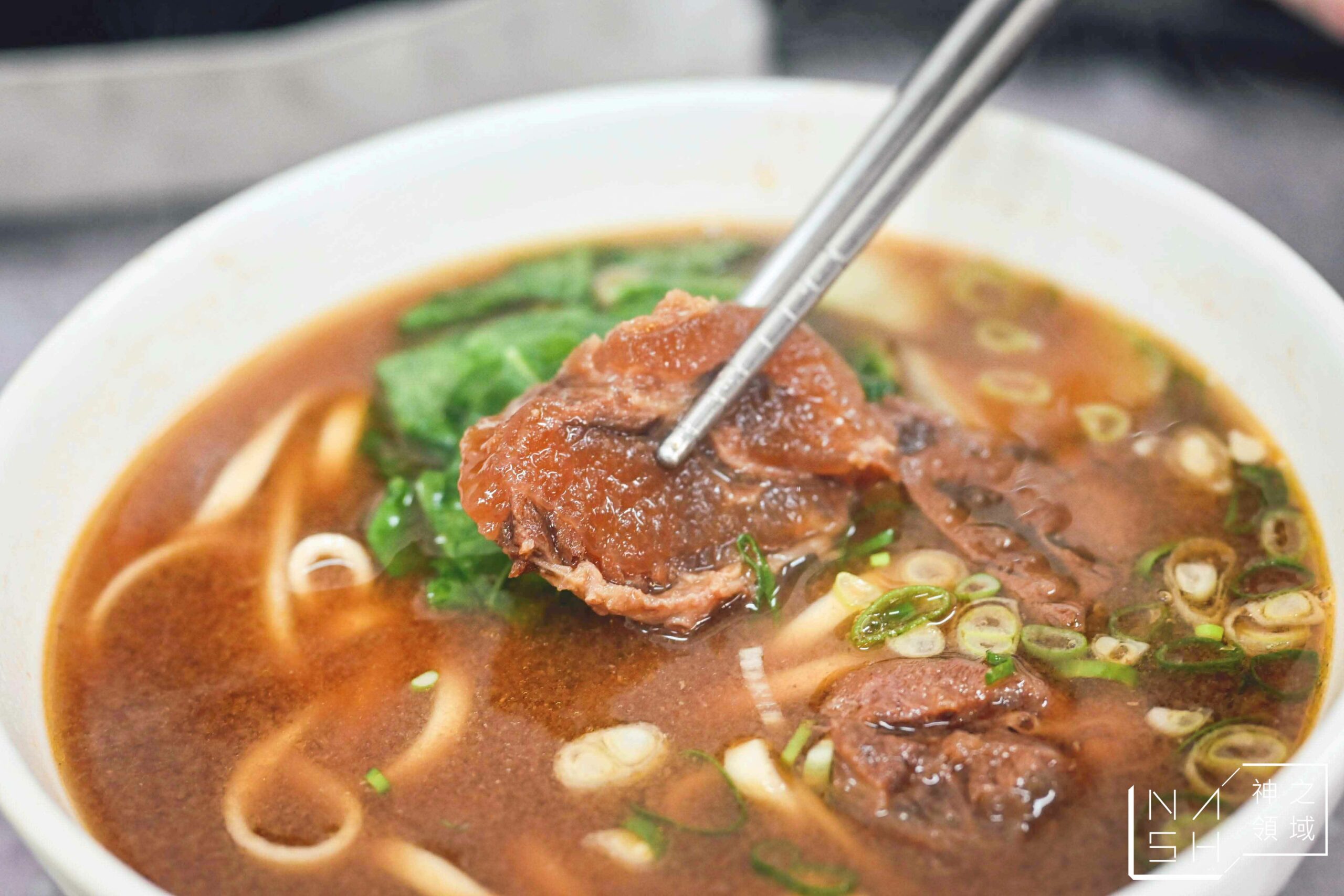 高棚滿座牛肉麵