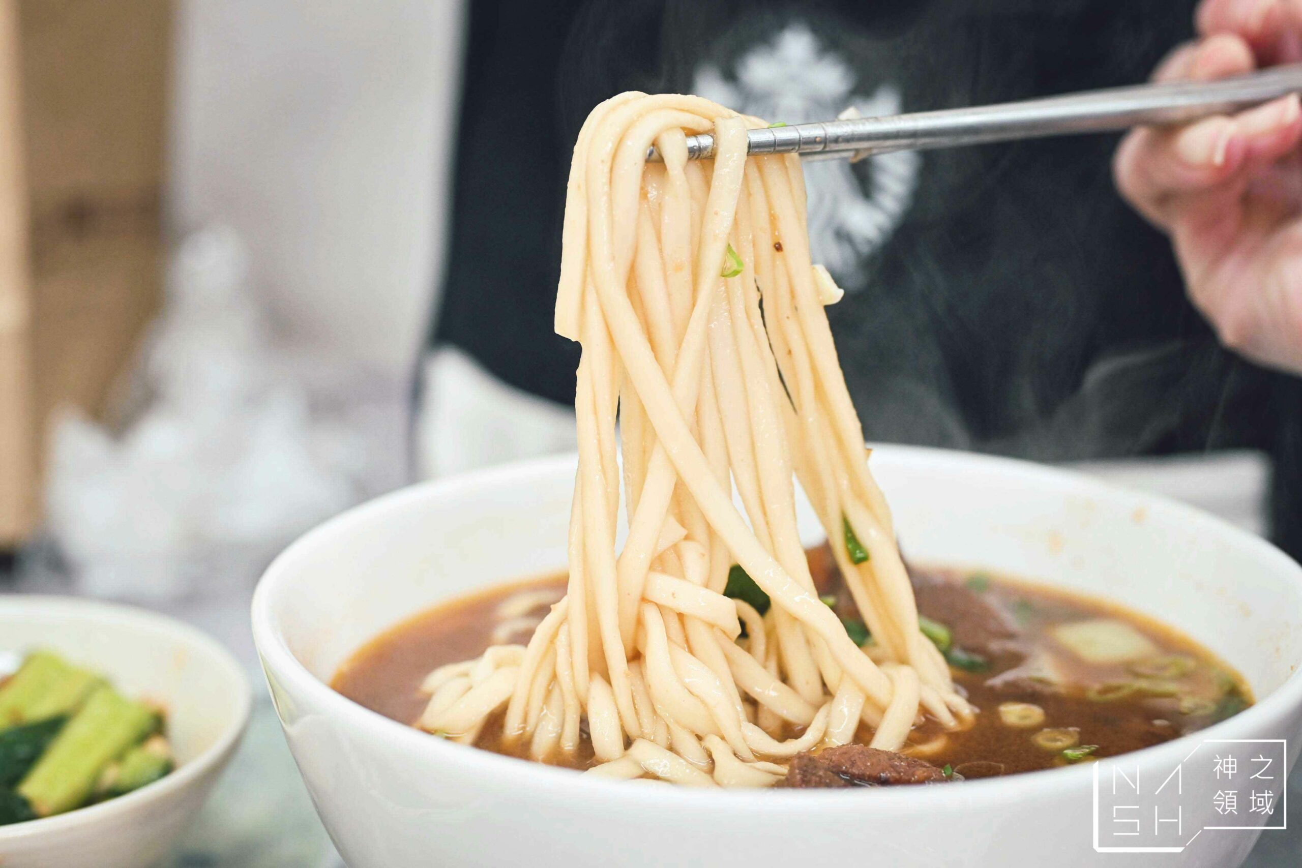 高棚滿座牛肉麵