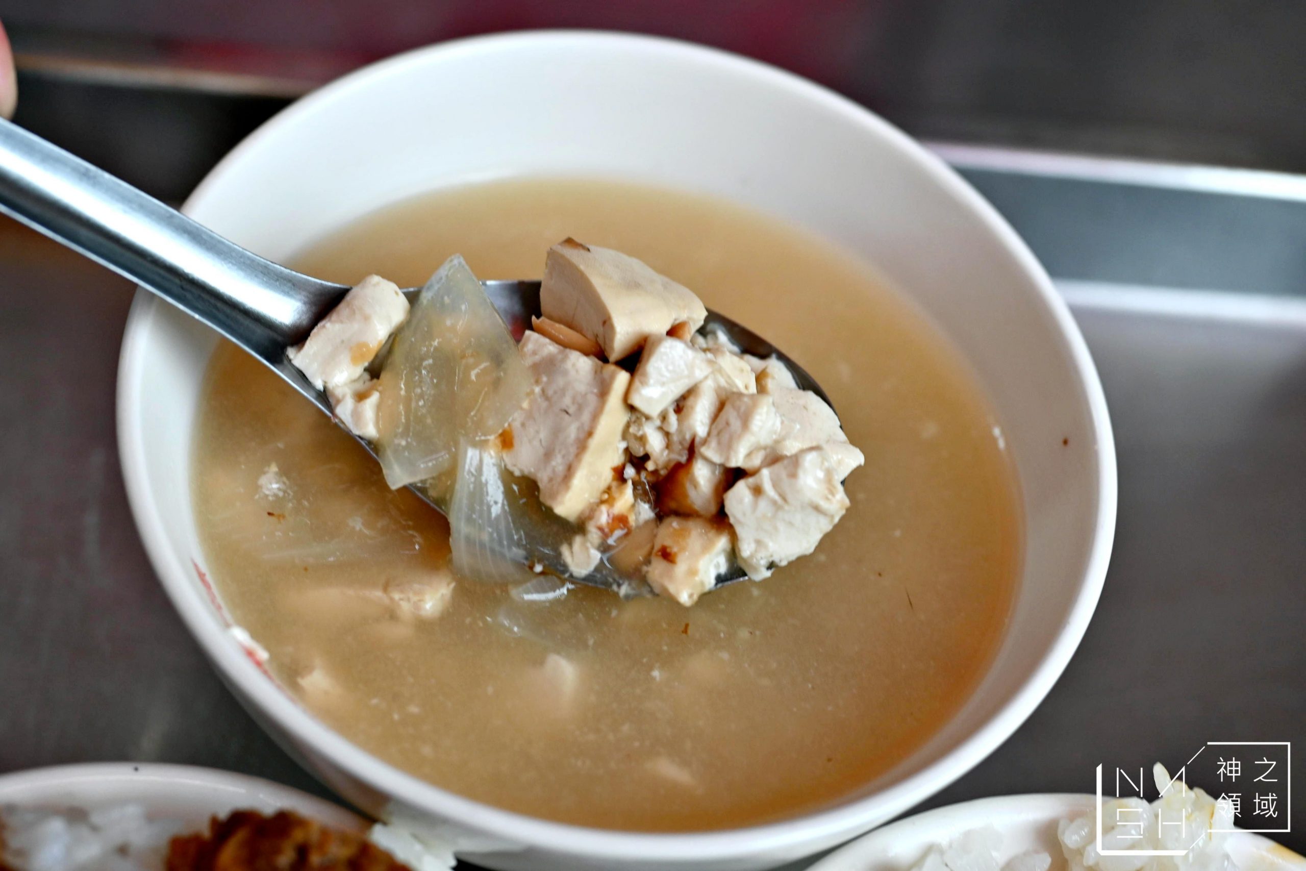 陳明統爌肉飯