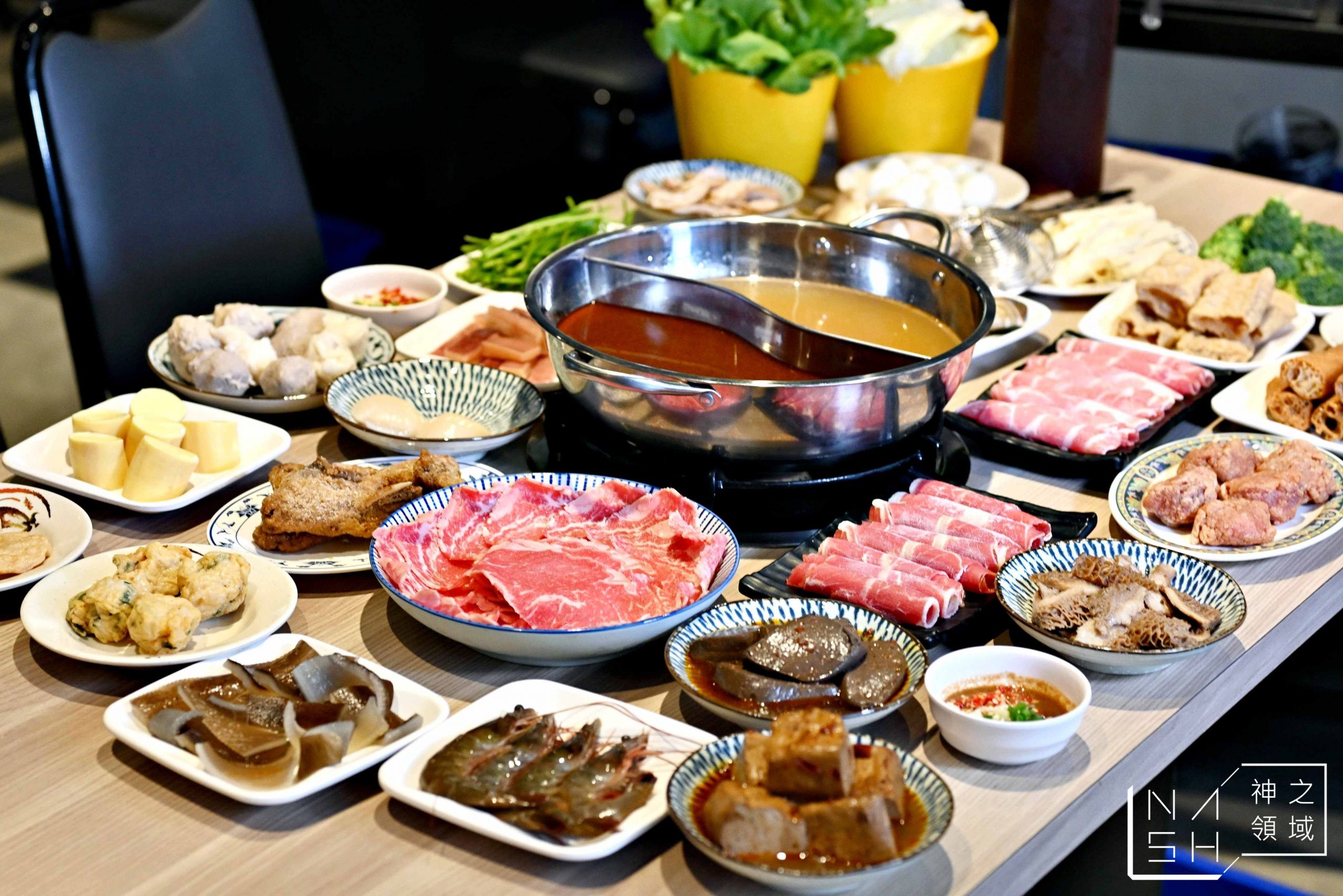 三重美食,三重火鍋,三重美食懶人包,老灶沙茶麻辣火鍋,老灶,老灶沙茶麻辣火鍋菜單,老灶沙茶麻辣火鍋推薦