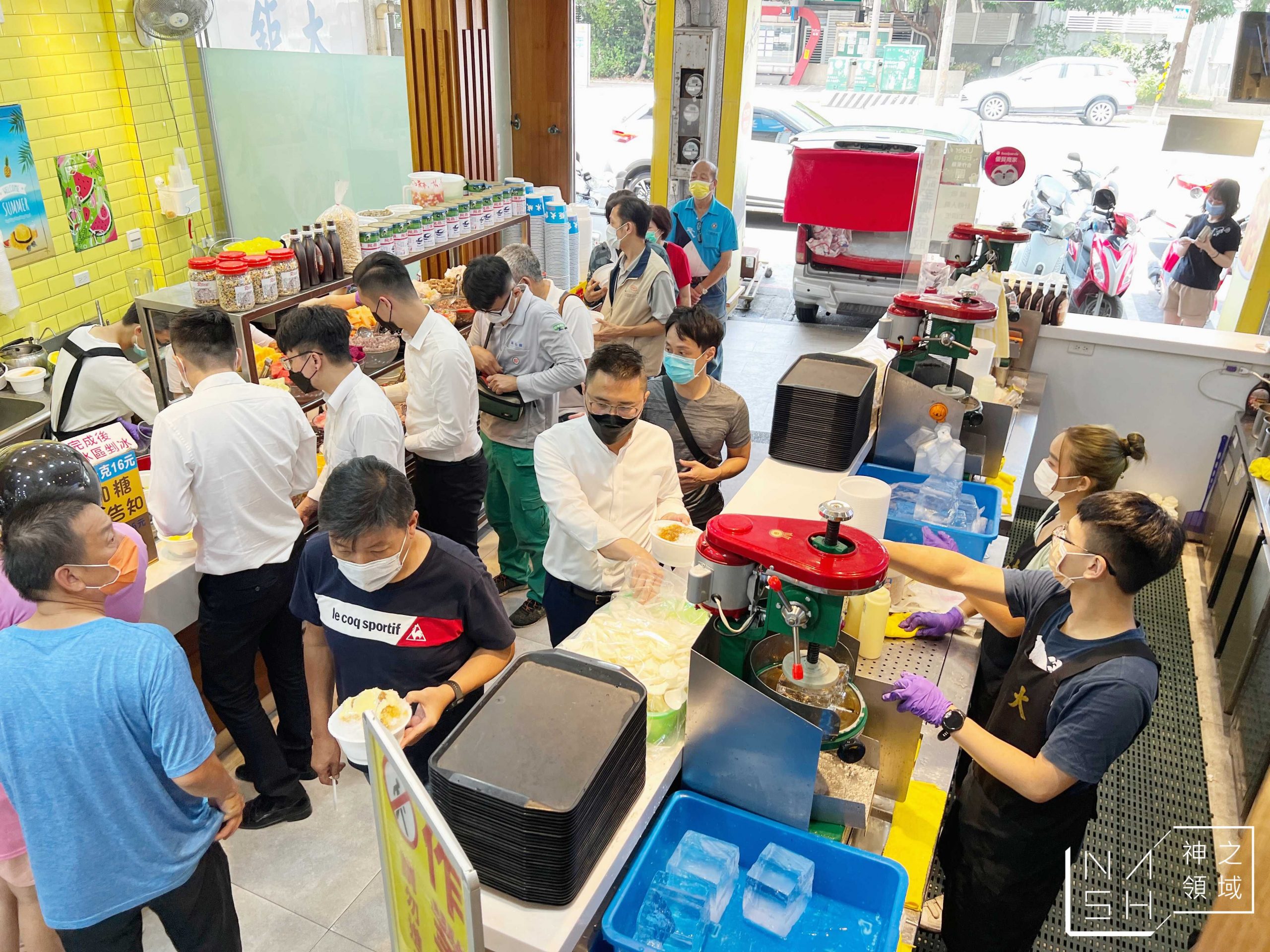 鉅大自助冰城