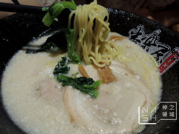 DSCN8980.JPG